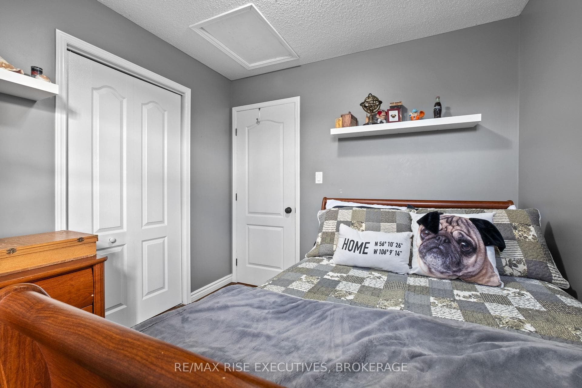 958 Swanfield Street photo 18