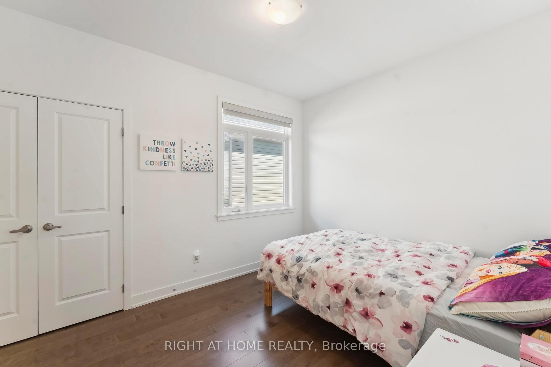 848 Beckton Heights photo 17