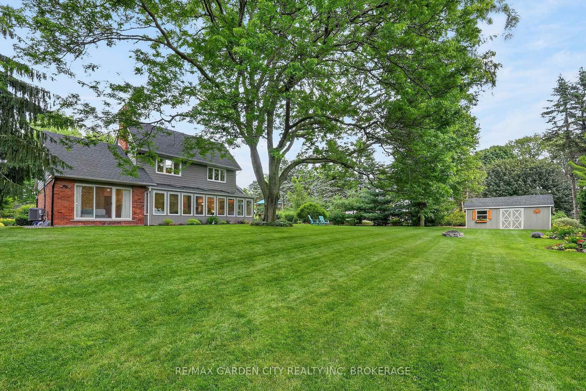 656 Memorial Drive photo 46