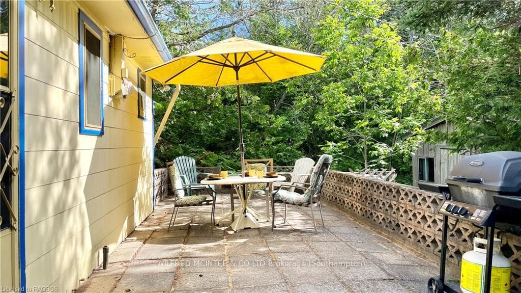Great spot for coffee or lunch!
