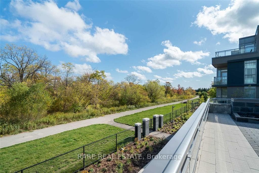 5240 Dundas Street Unit B313 photo 35