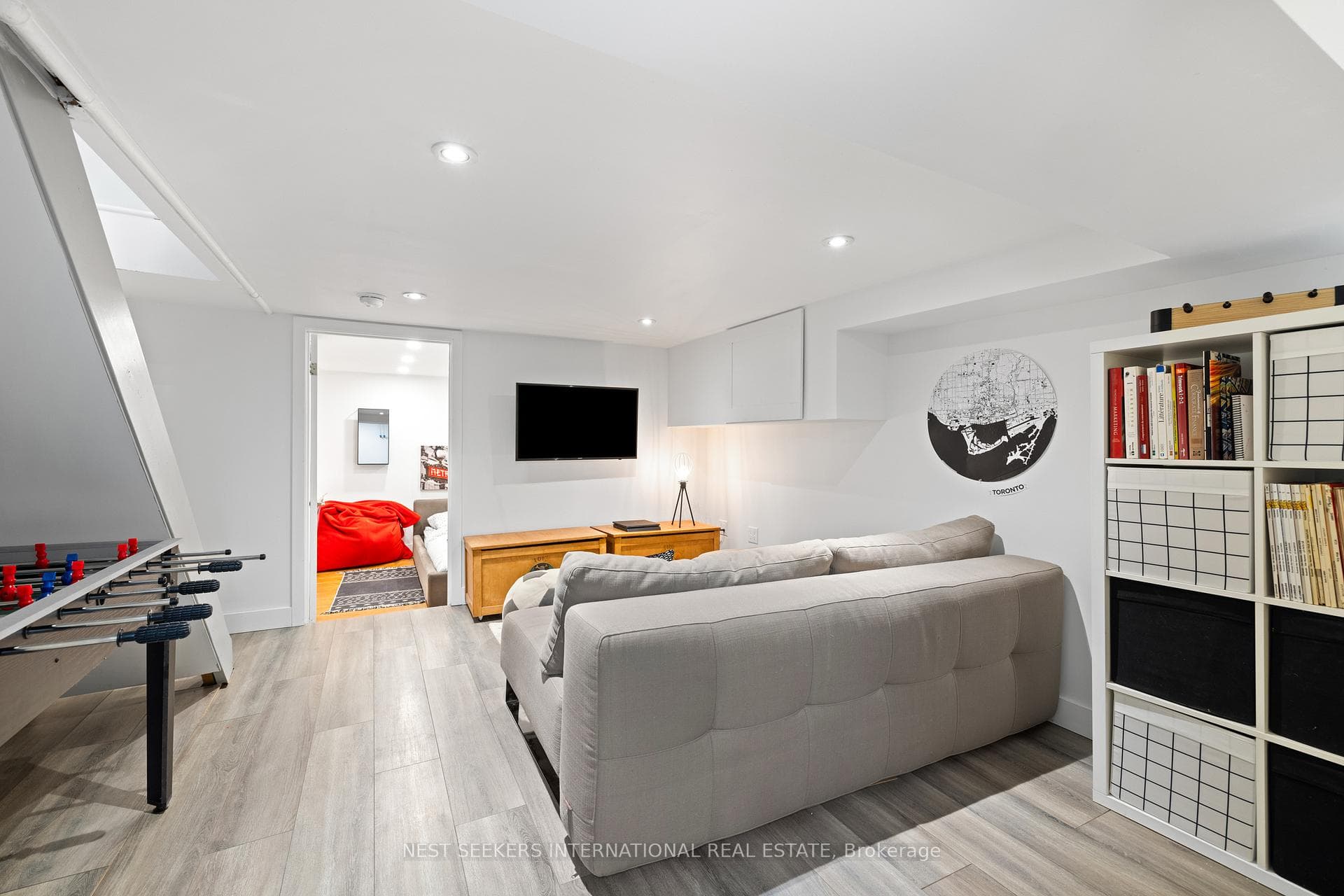 40 Linton Avenue photo 31
