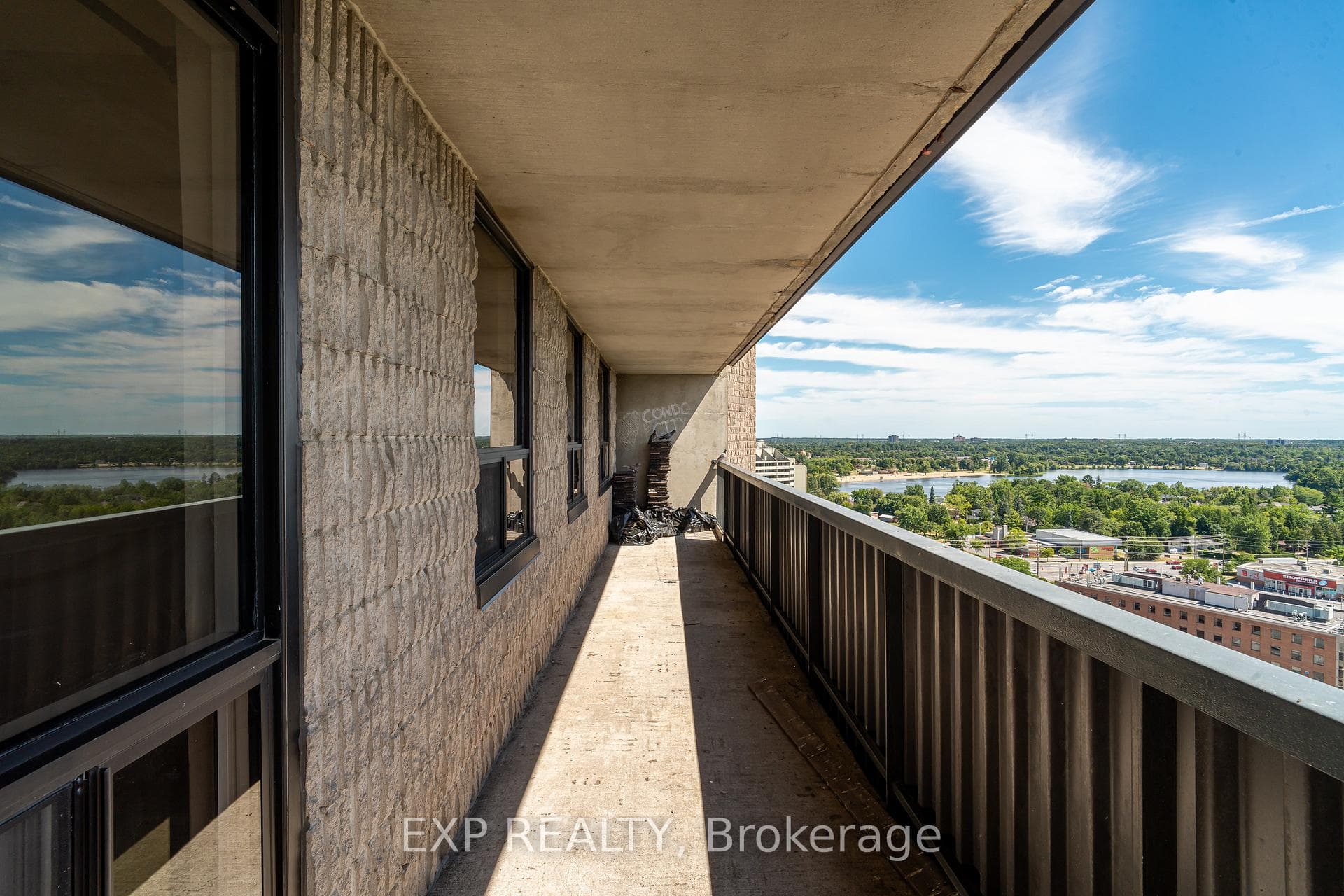 900 DYNES Road Unit 2107 photo 22