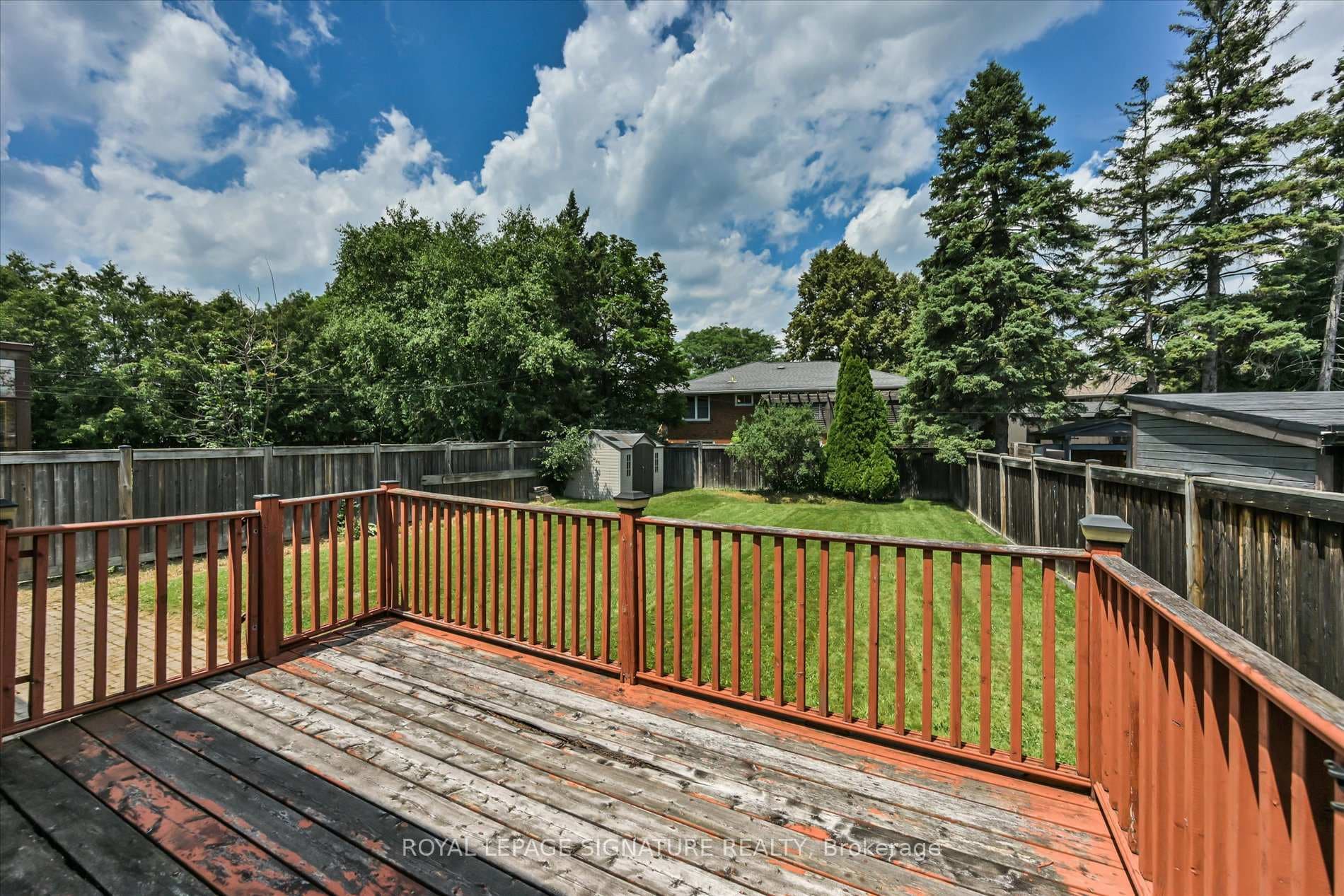 Deck off 2nd bedroom