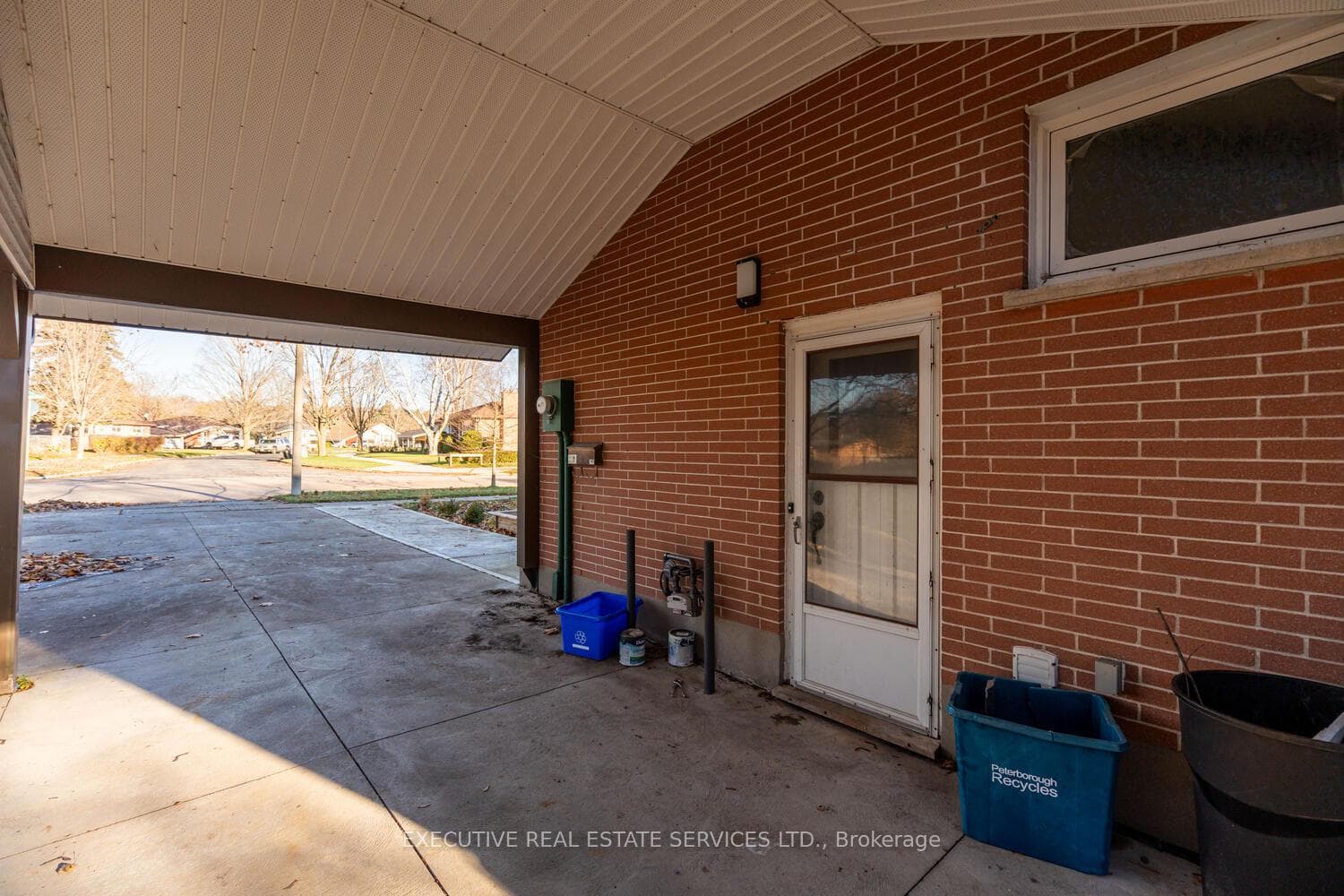 1163 Algonquin Boulevard photo 5