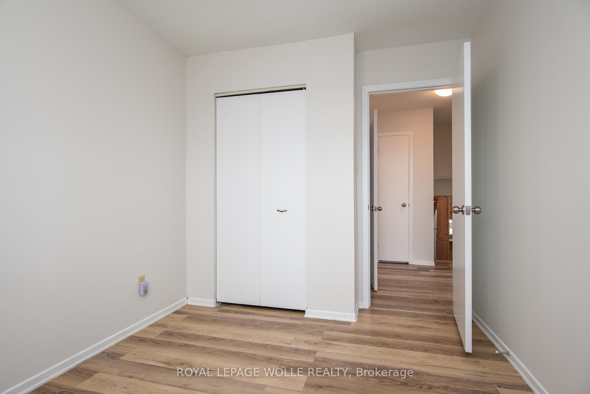 60 Hahn Avenue photo 24