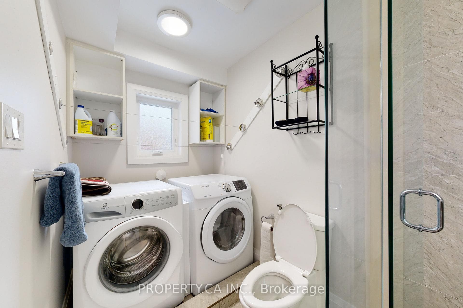 635 Christie Street Unit Upper photo 12