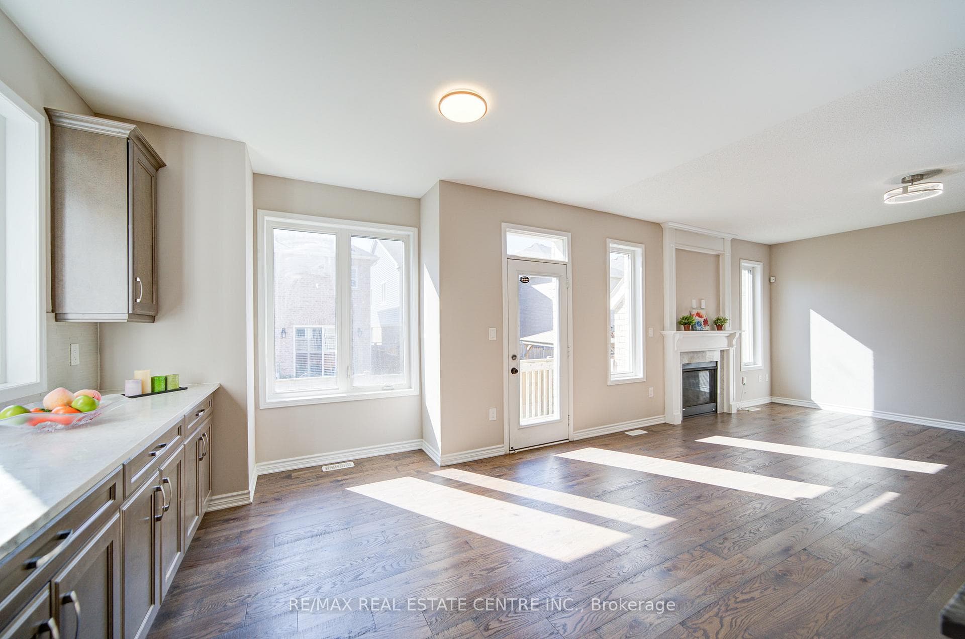 240 Chilver Heights photo 15