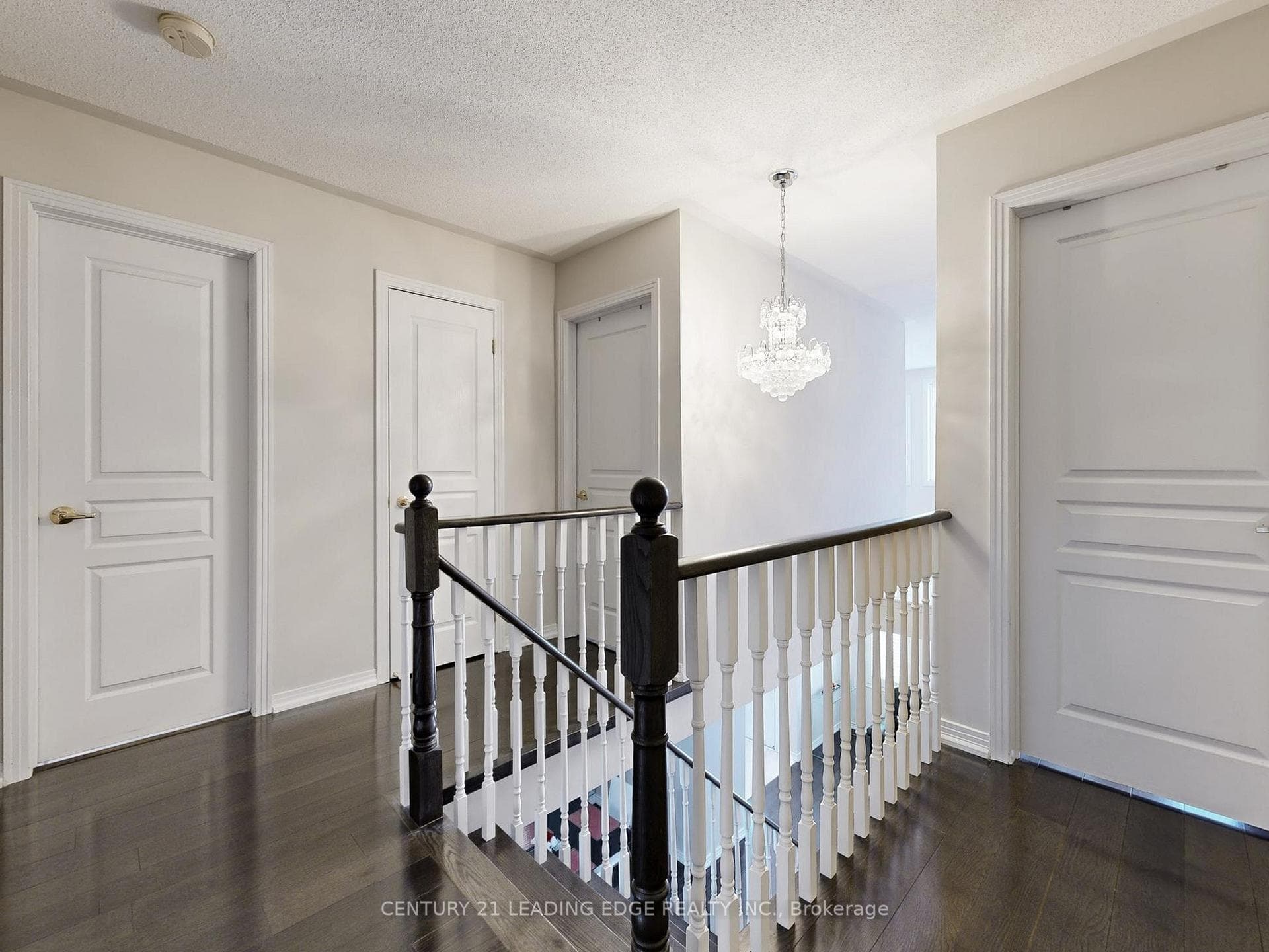 89 Sanderson Road photo 21