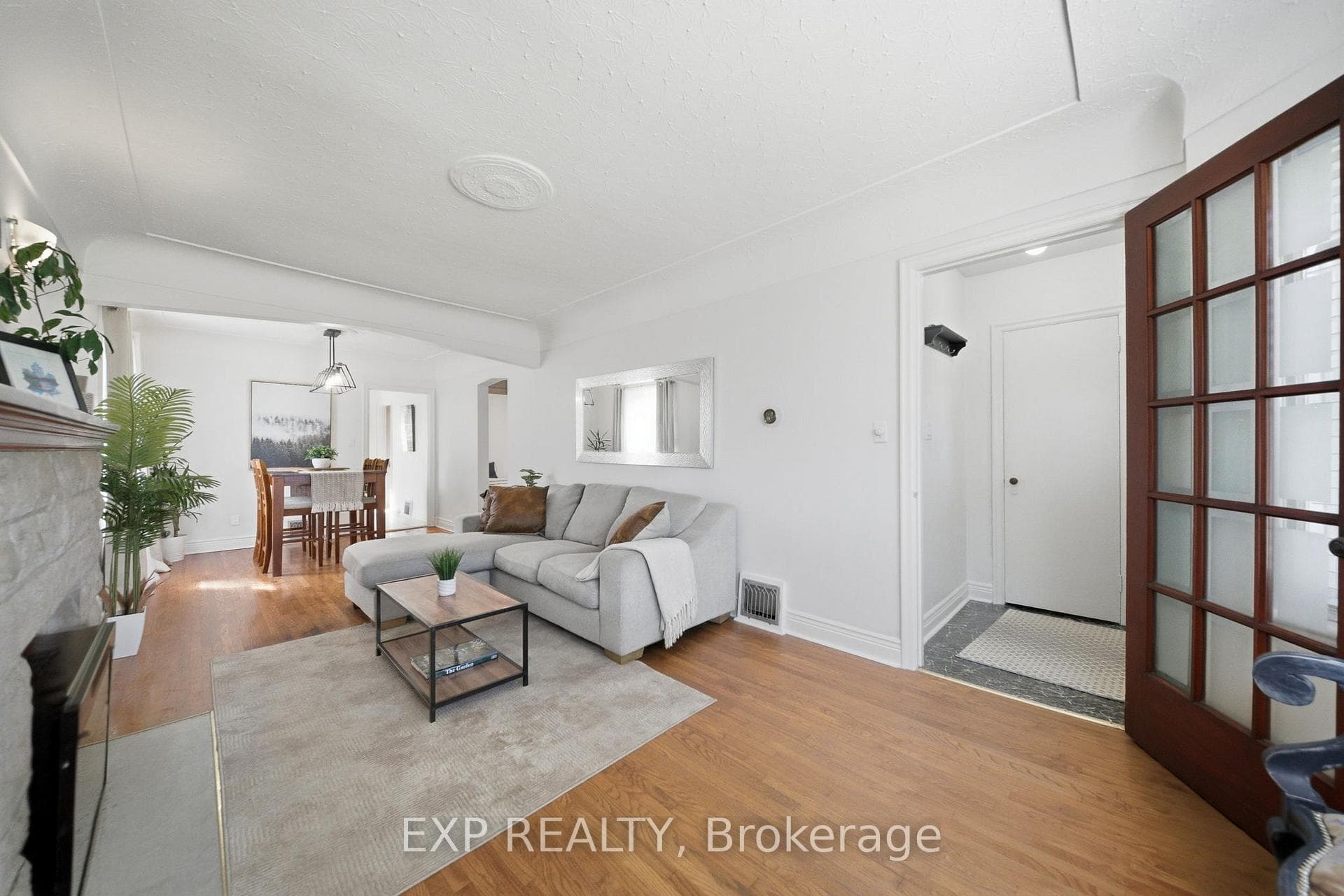 280 East 11th Street photo 3