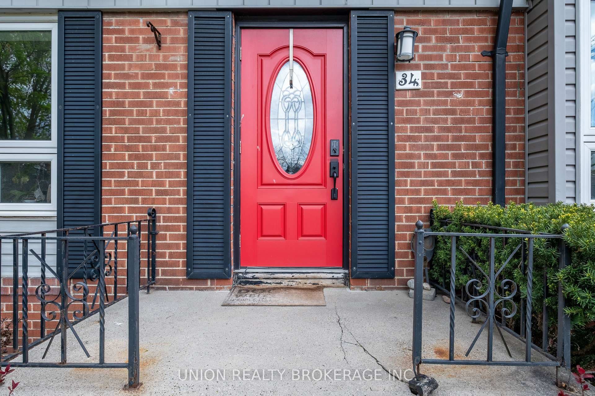 34 Lynndale Road photo 5