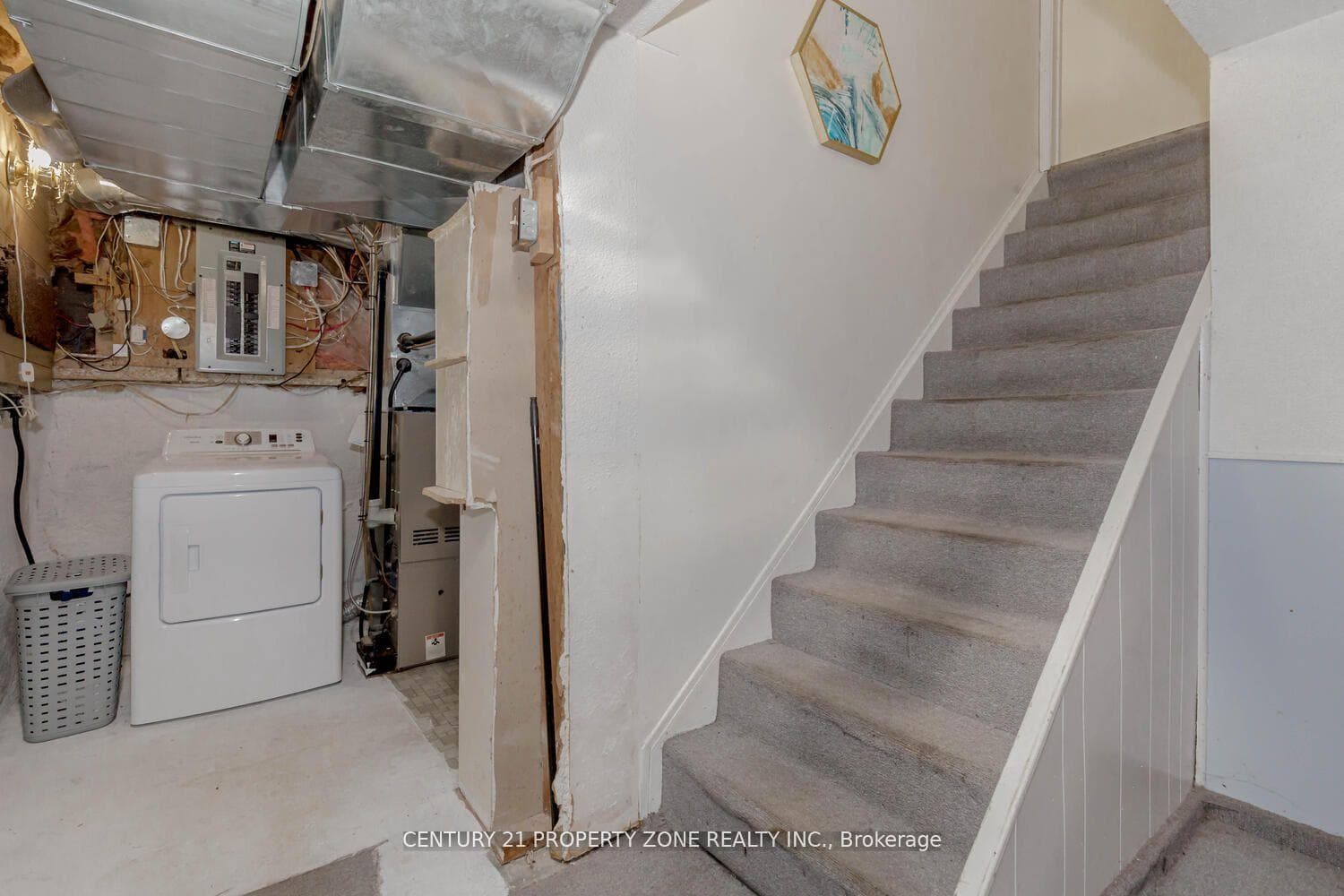 9 Glencairn Square photo 29