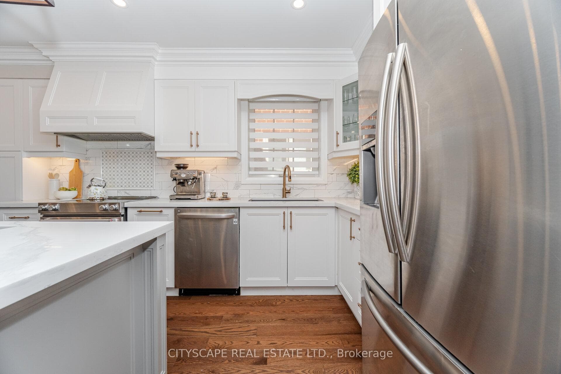 187 Prince Edward Drive photo 16