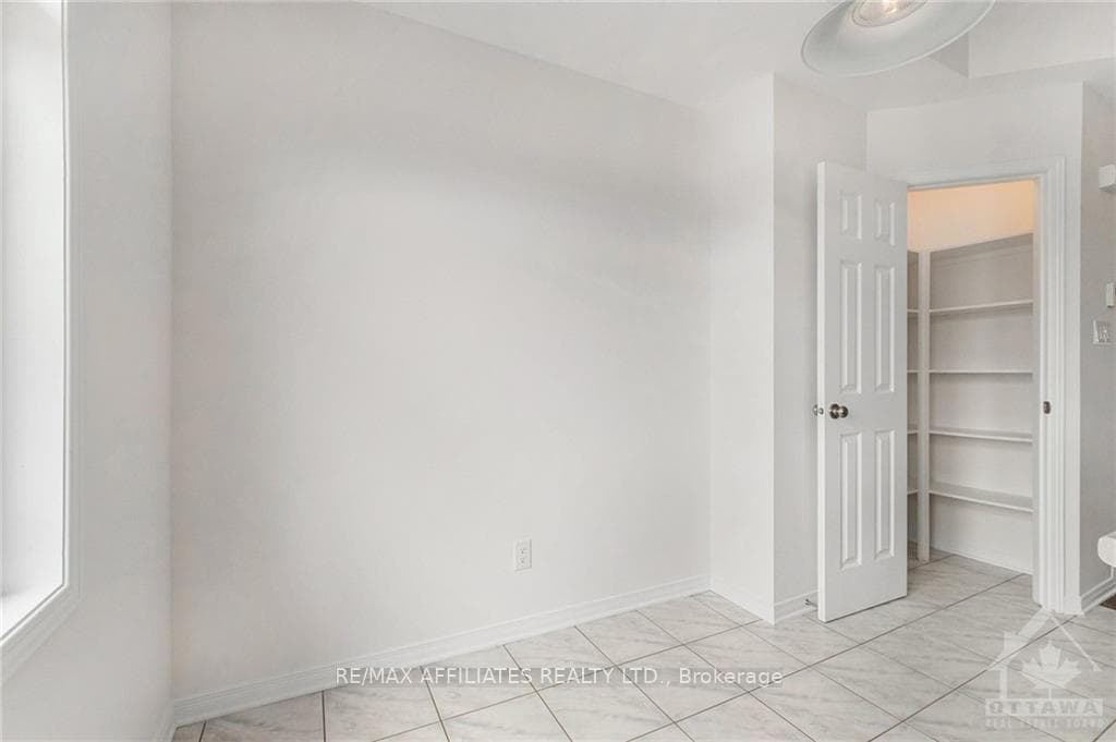 309 FIR Lane photo 20