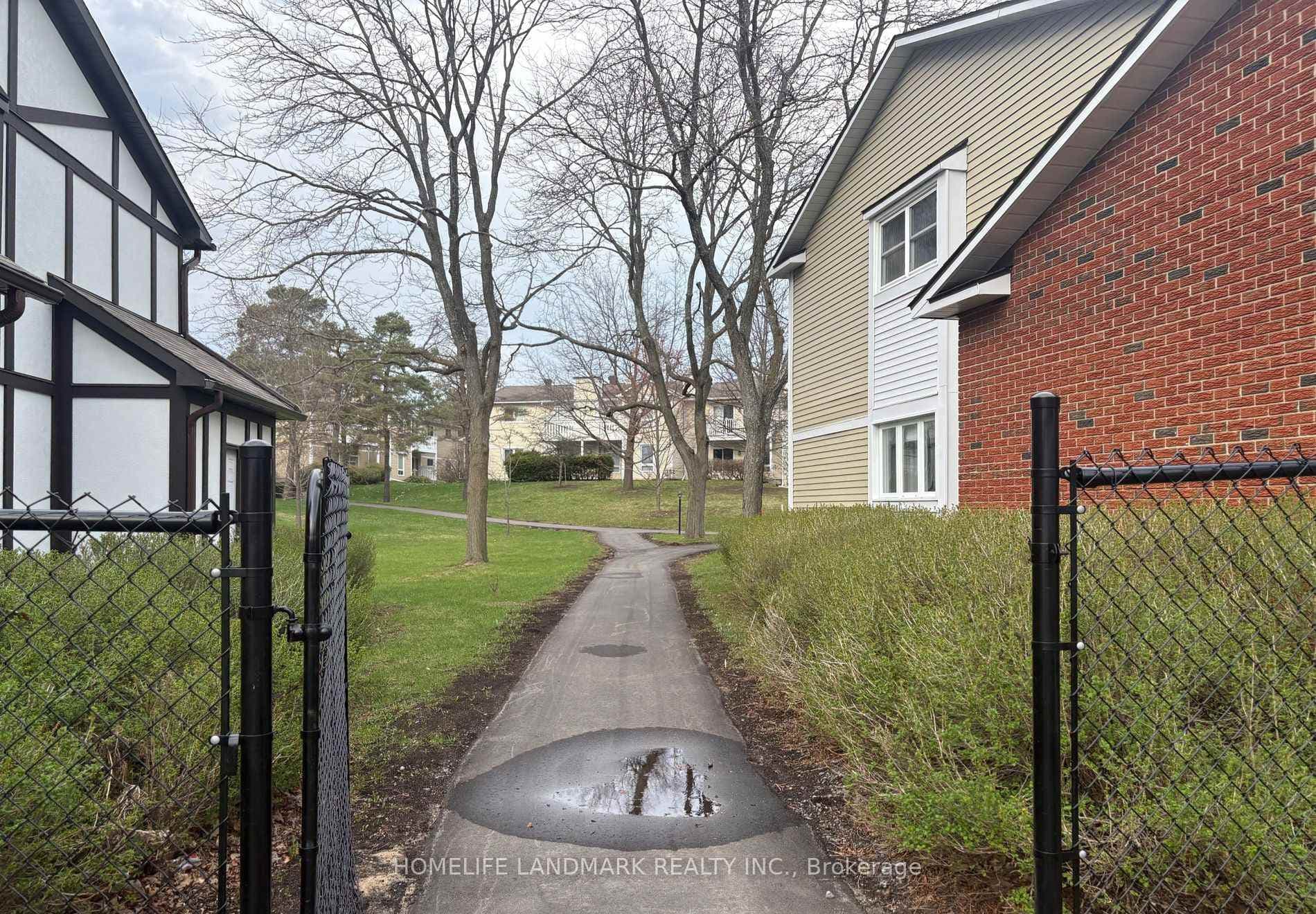 7 Harness Lane Unit B photo 42