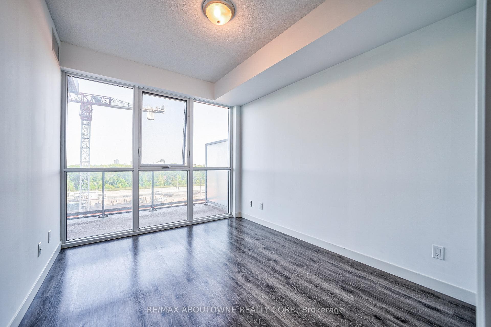 2093 Fairview Street Unit 506 photo 25