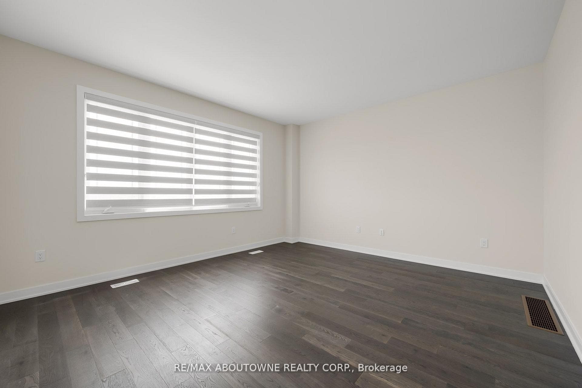 69 Starboard Crescent photo 7