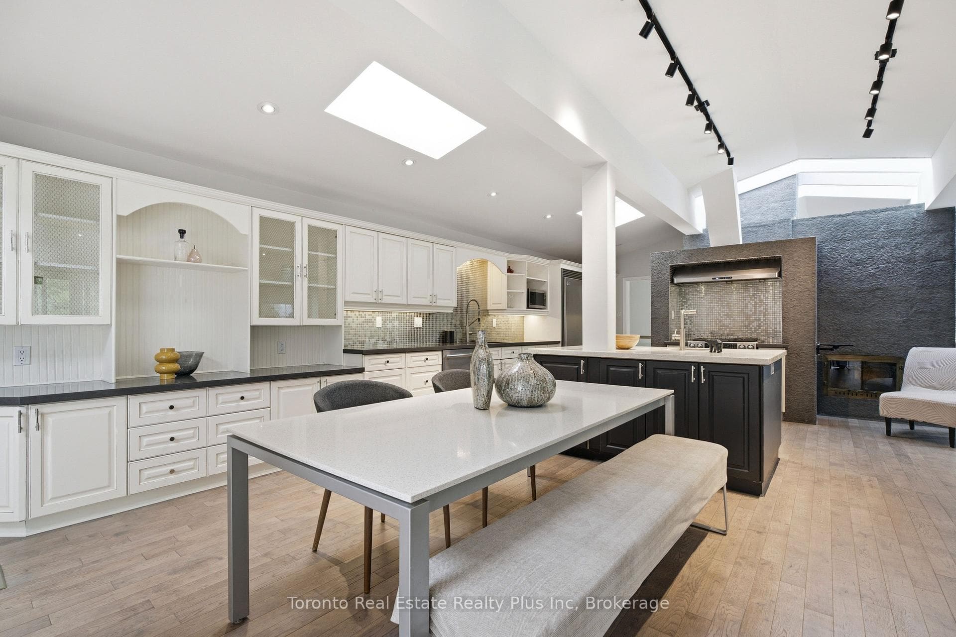 39 Dove Lane photo 17