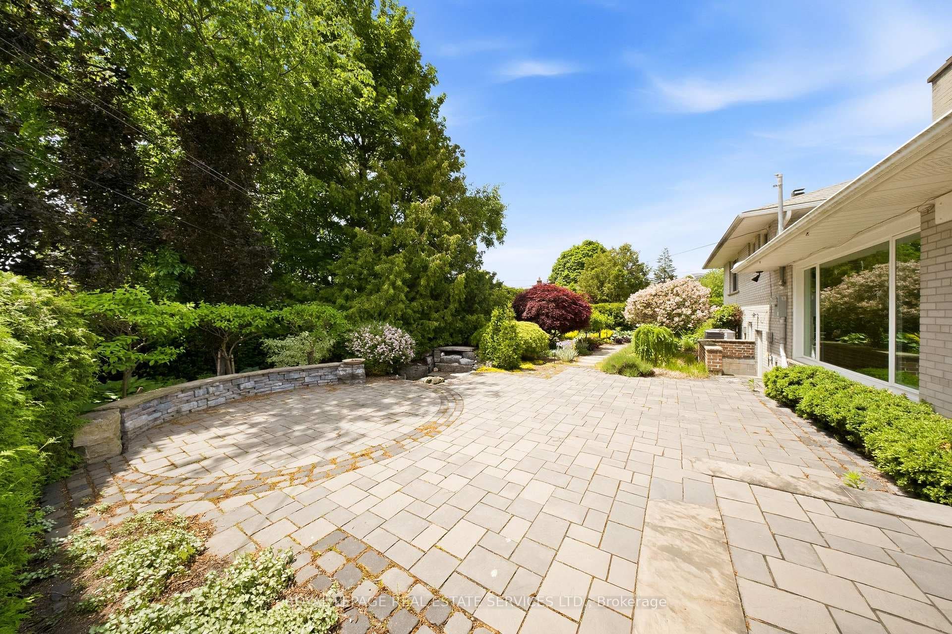 28 Bemersyde Drive photo 37