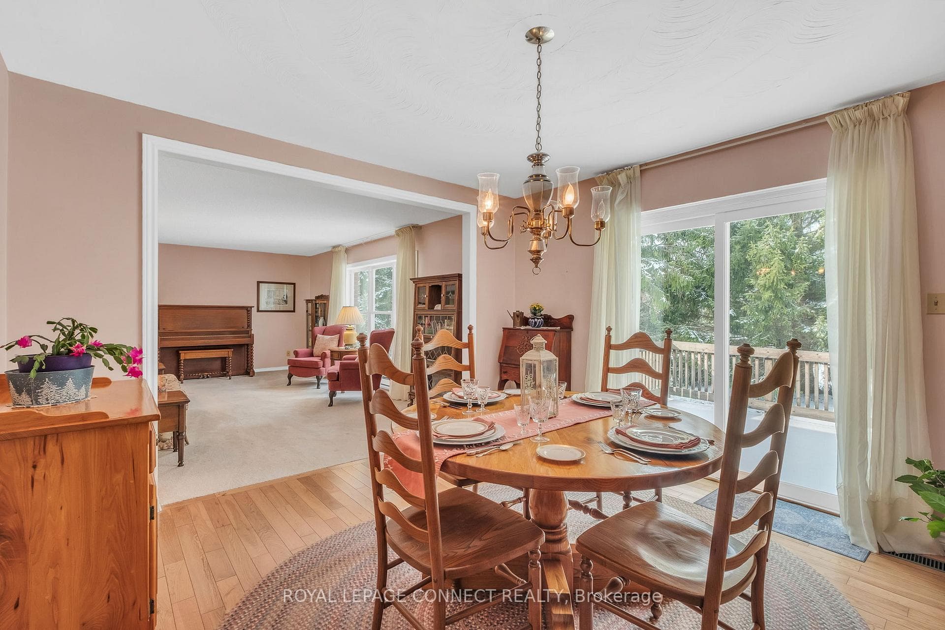 2674 Theatre Road photo 12