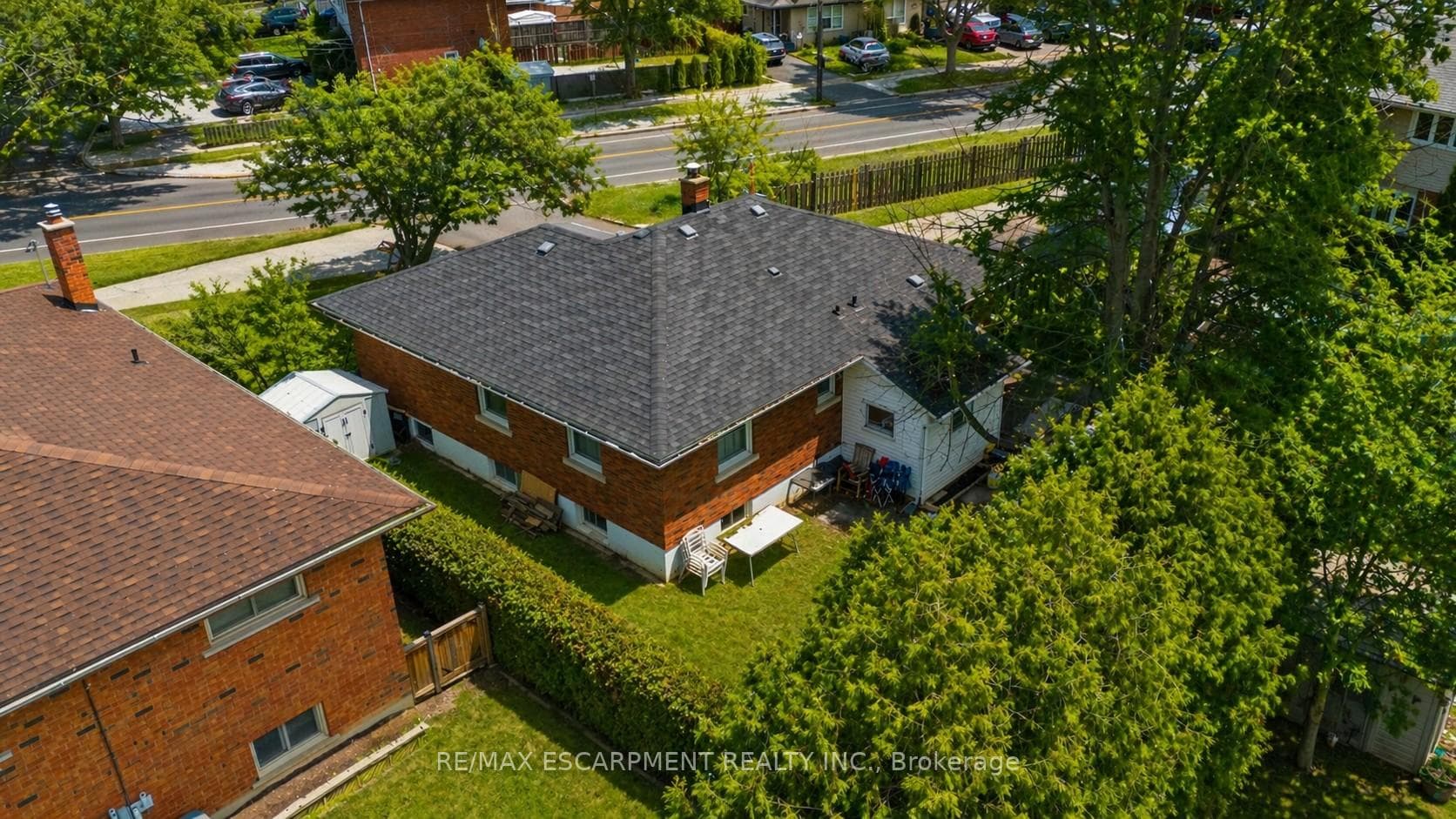557 Lake Street photo 29