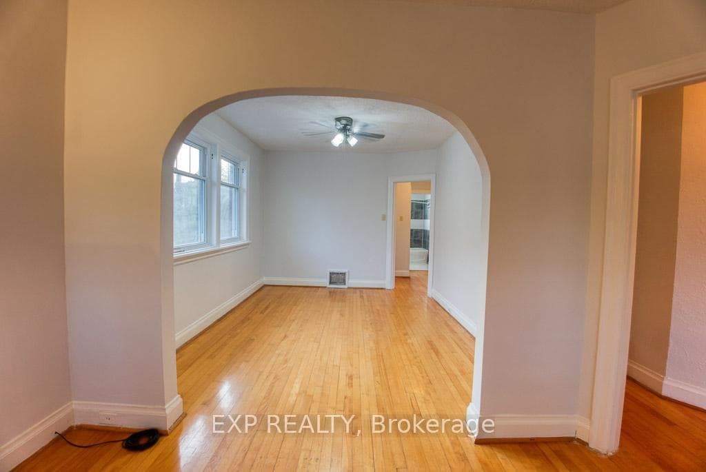 448 Holland Avenue photo 45