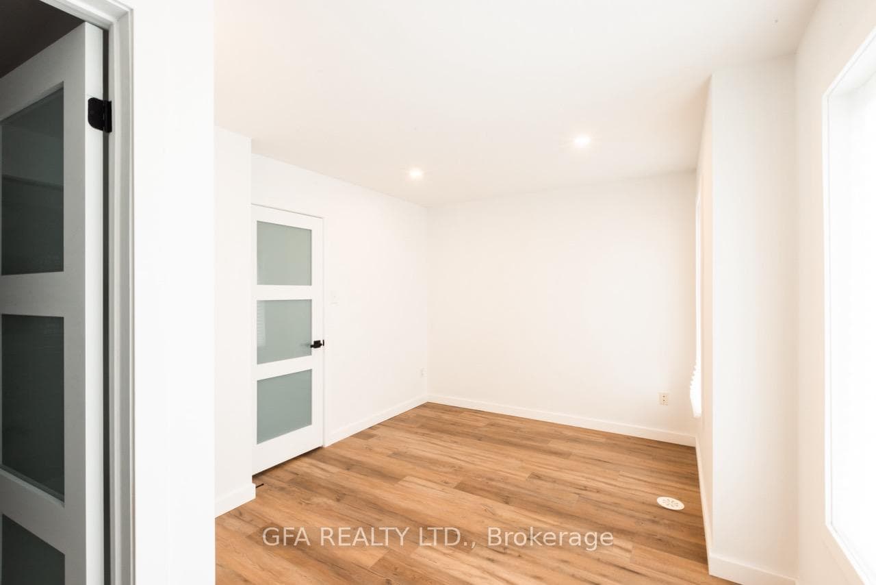 3050 Erin Centre Boulevard Unit 158 photo 28