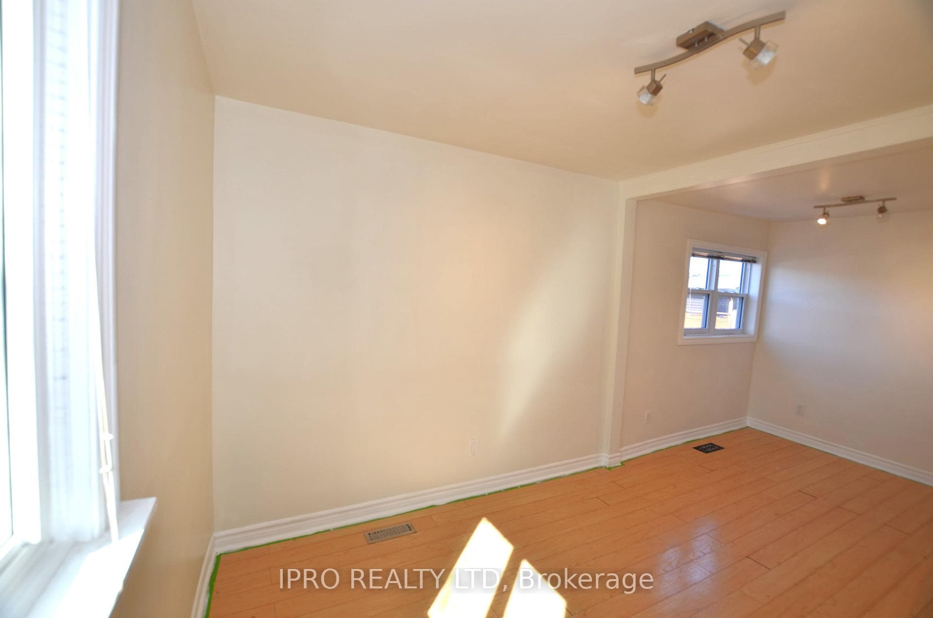501 Silverthorne Avenue photo 18