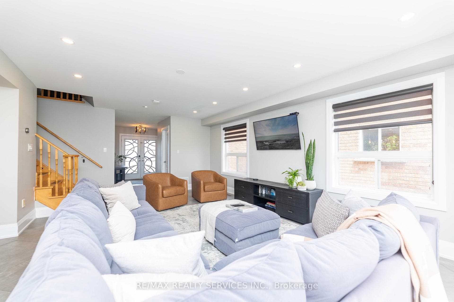 32 Dells Crescent photo 8