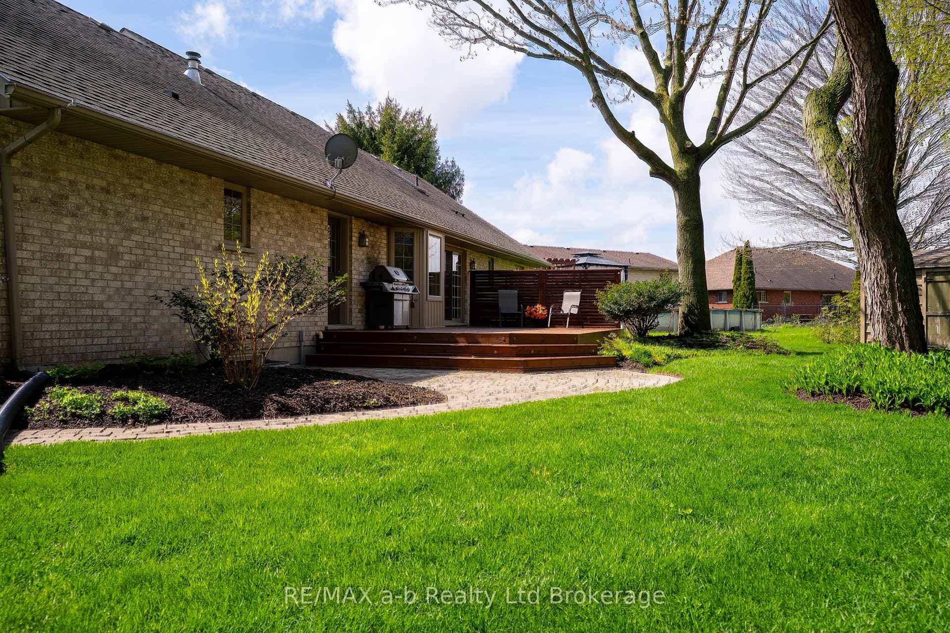 4 Otterview Drive photo 6