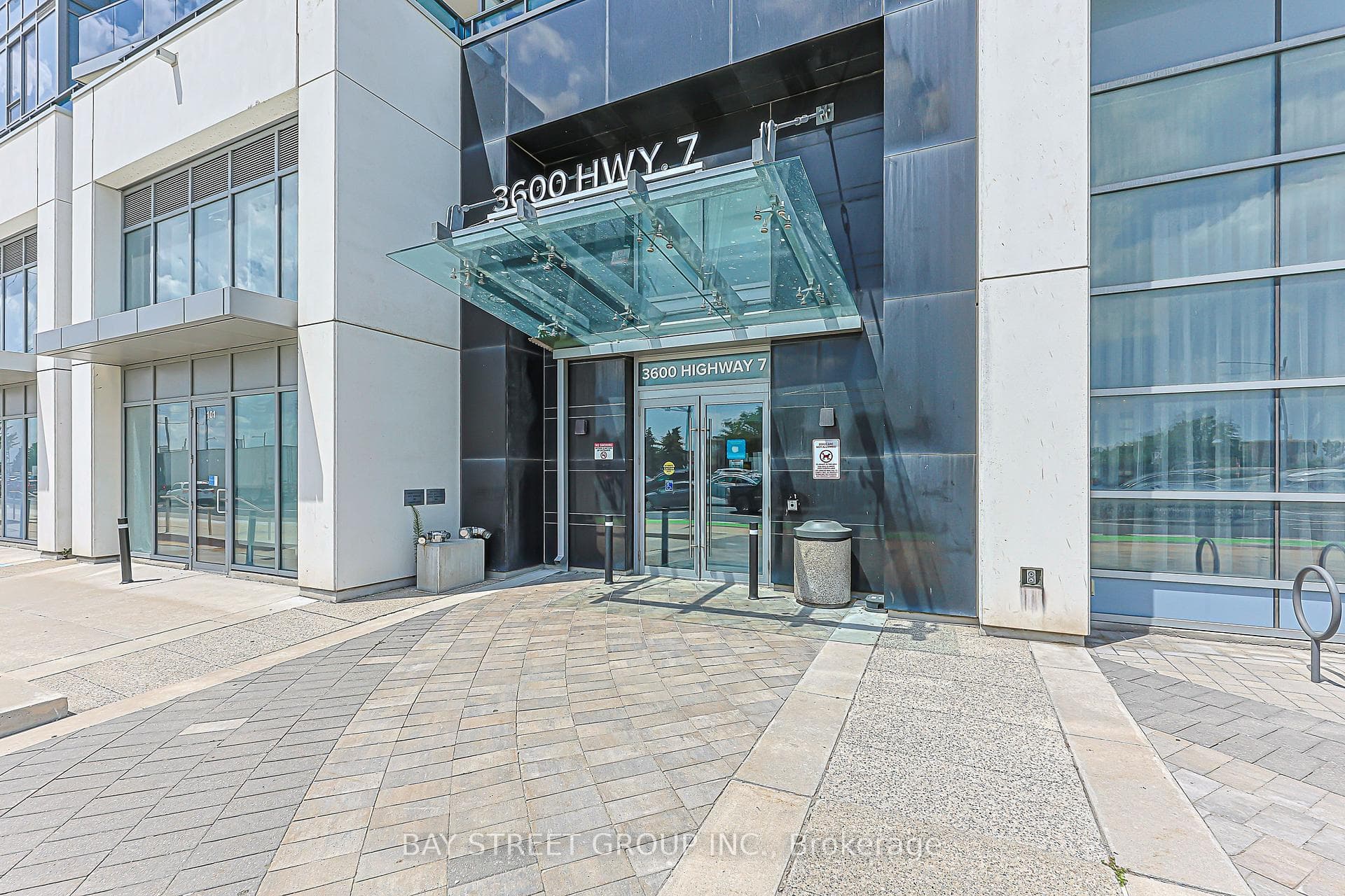 3600 Highway 7 Road Unit 603 photo 2