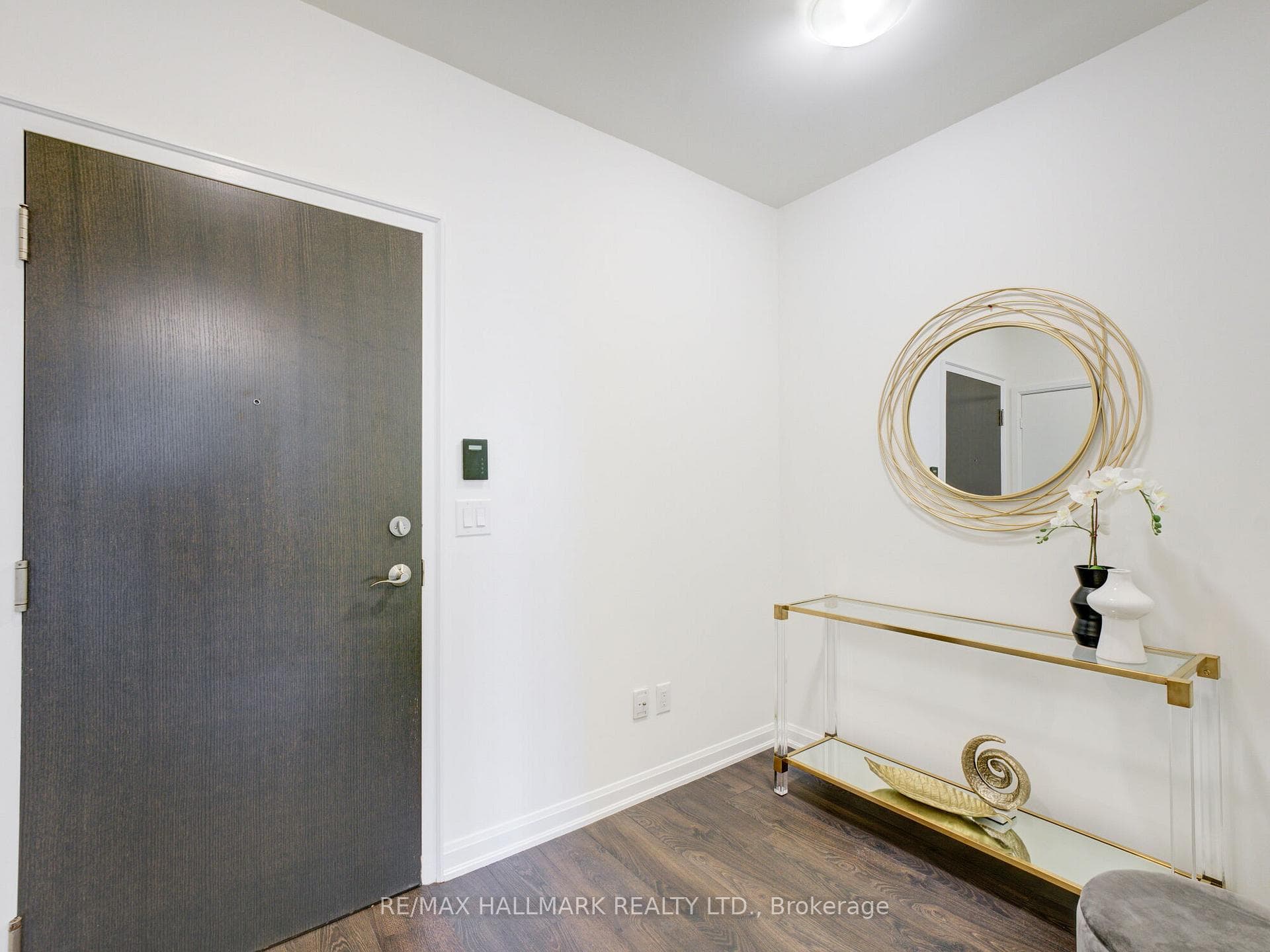 9 Bogert Avenue Unit 1607 photo 5