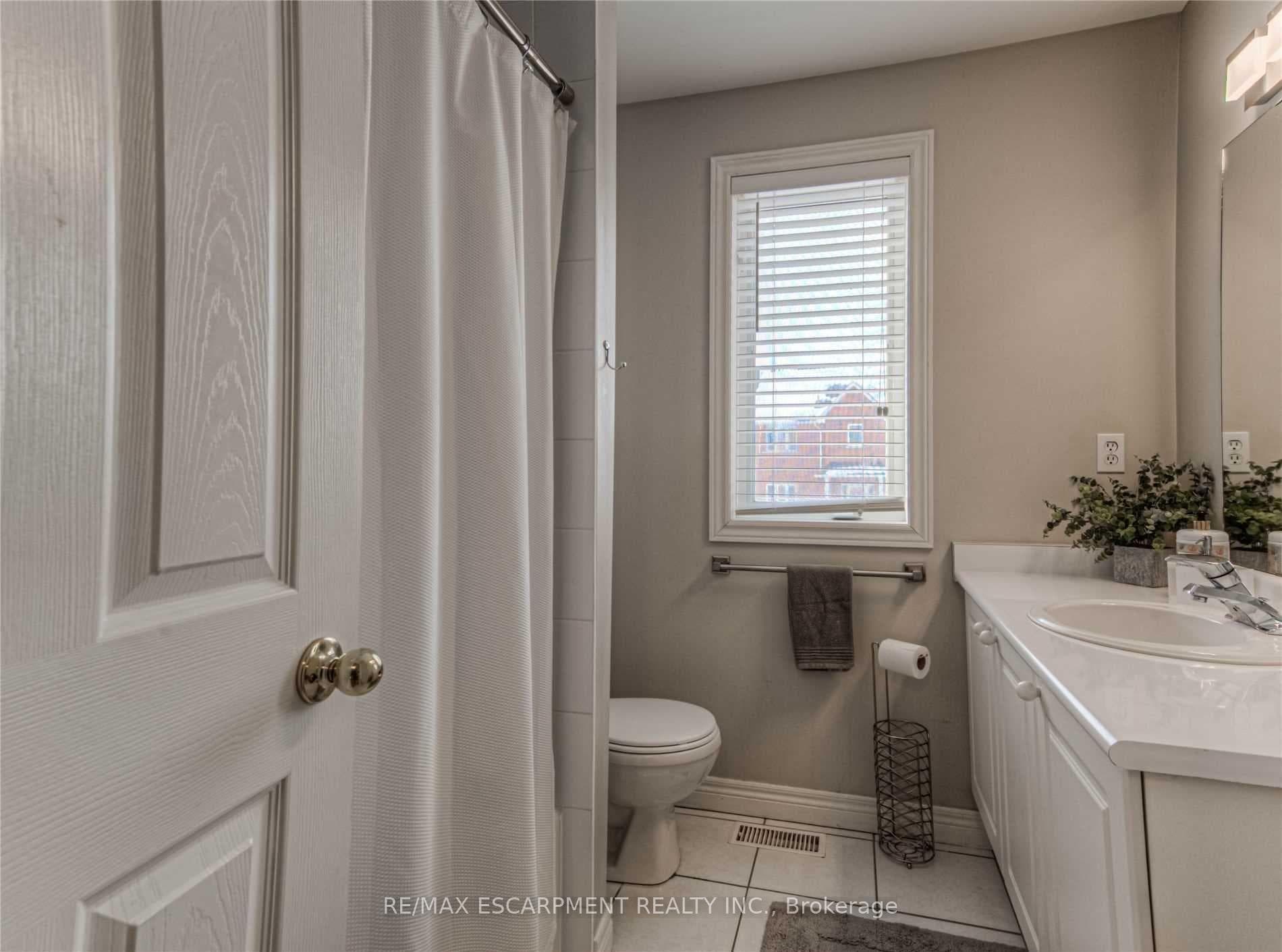 1745 Creek Way Unit 7 photo 22