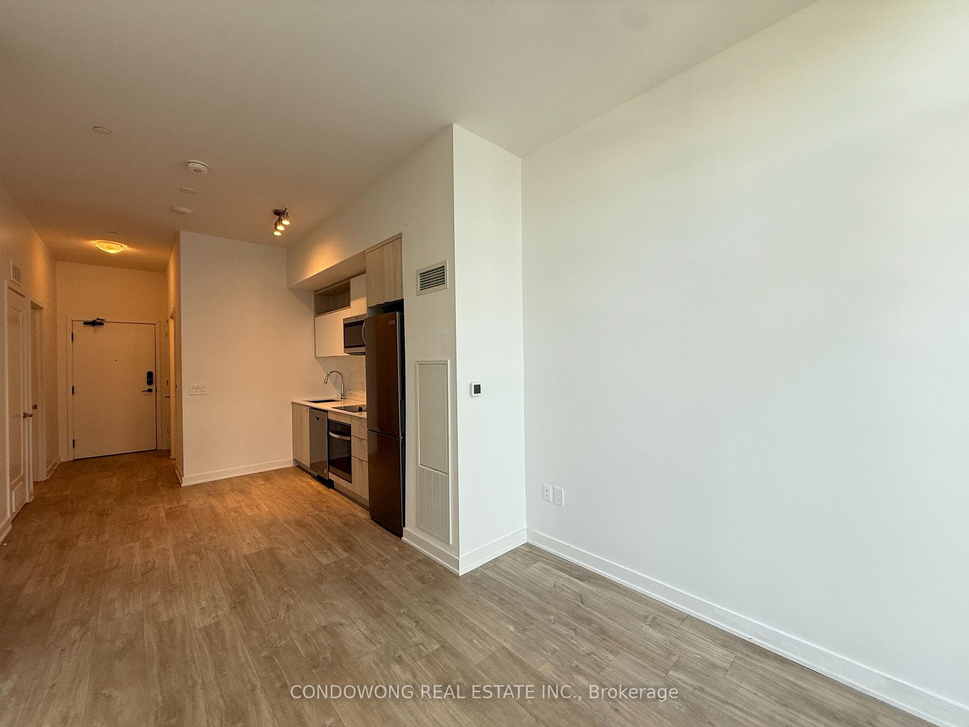 121 Lower Sherbourne Street Unit 1120 photo 4