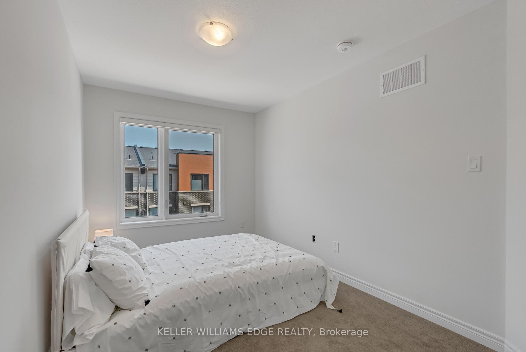 61 Dryden Lane photo 31