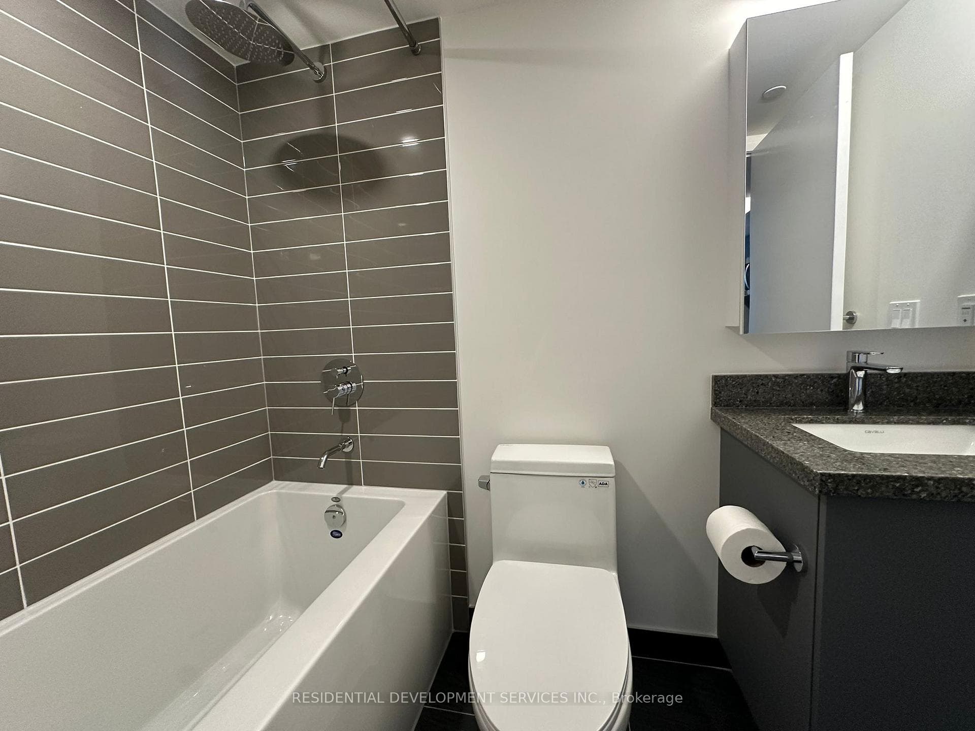500 Wilson Avenue Unit 713 photo 7