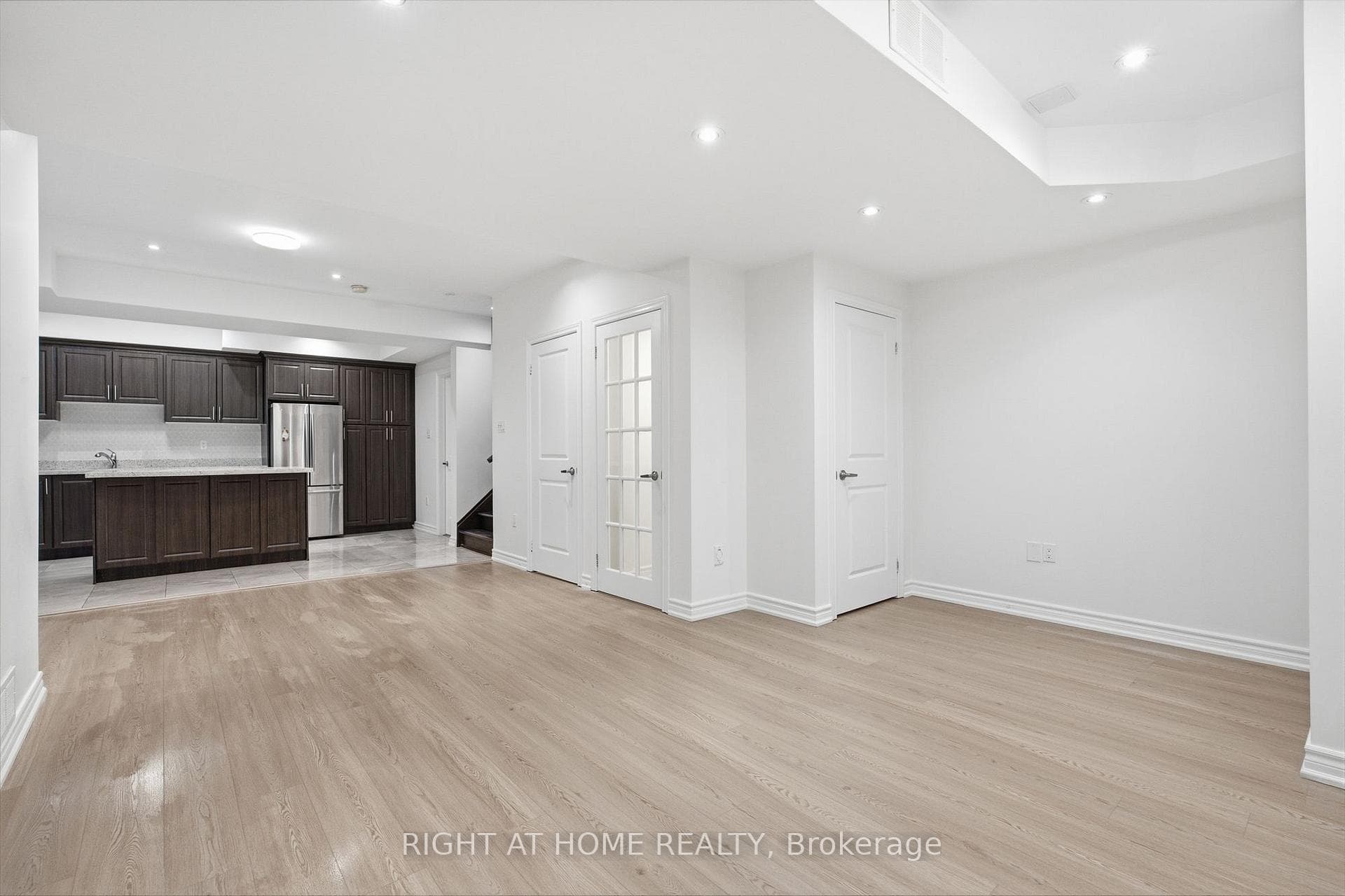 201 Donald Sim Avenue Unit Basement photo 9
