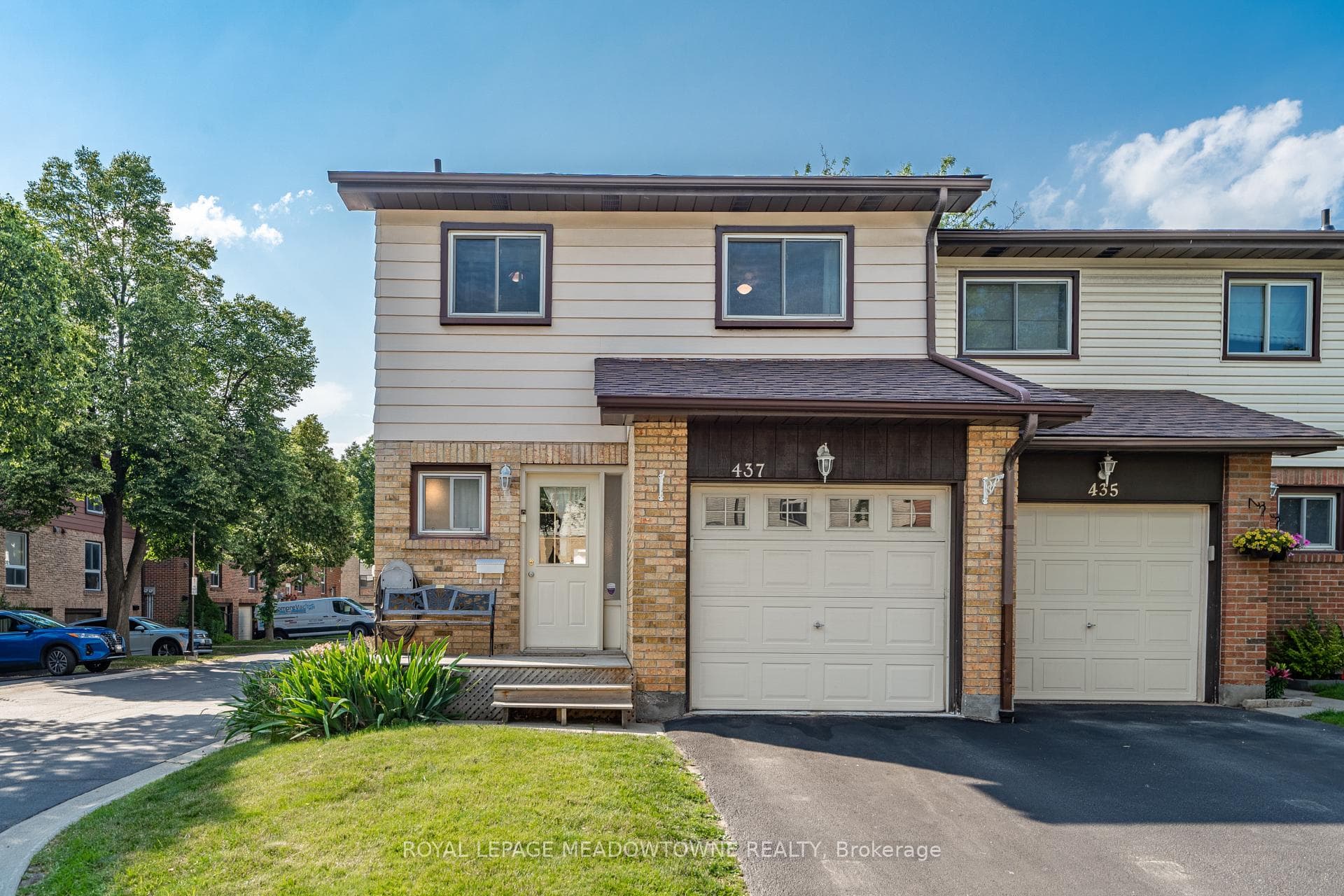 437 Ontario Street photo 2