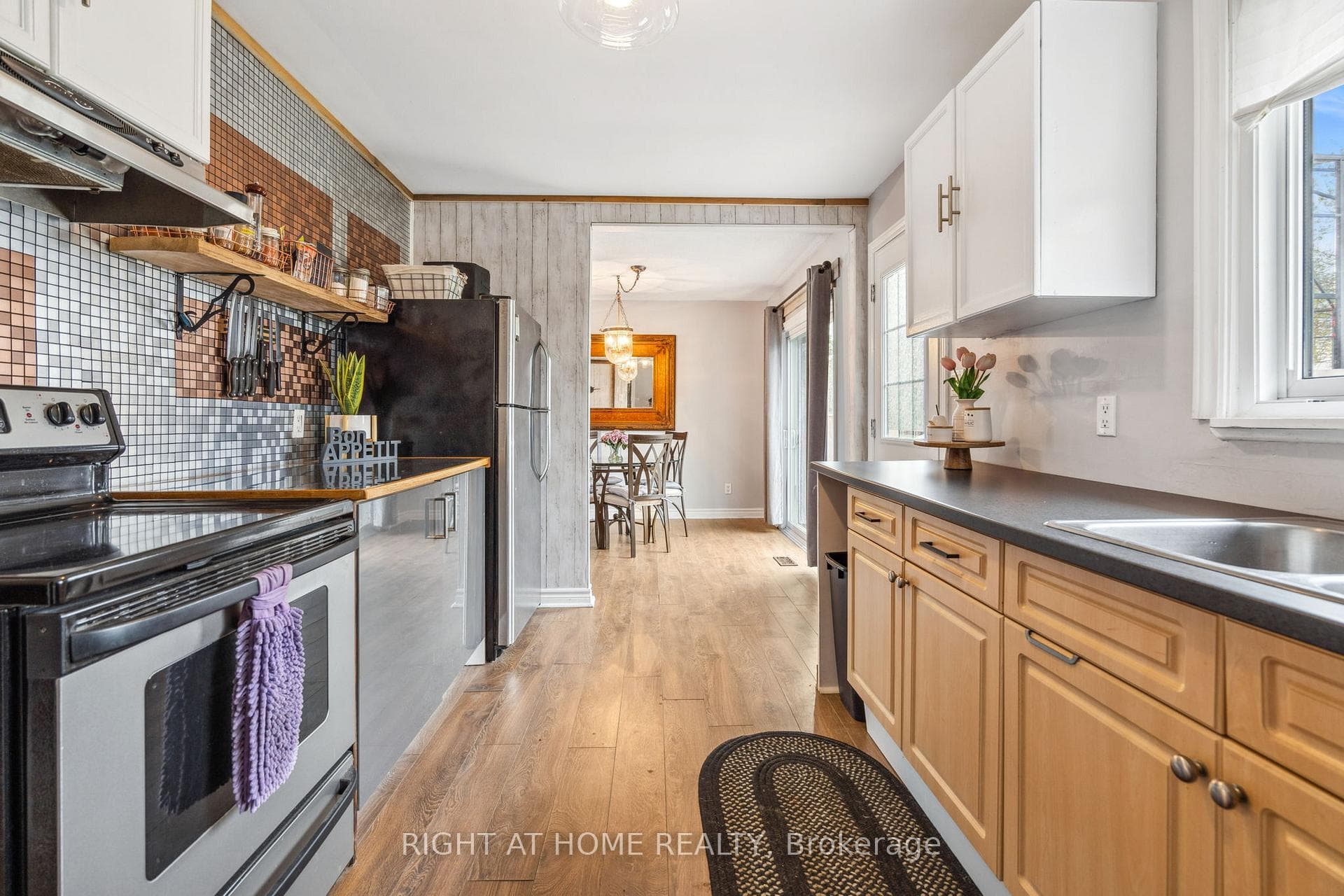 45 Coulson Avenue photo 7