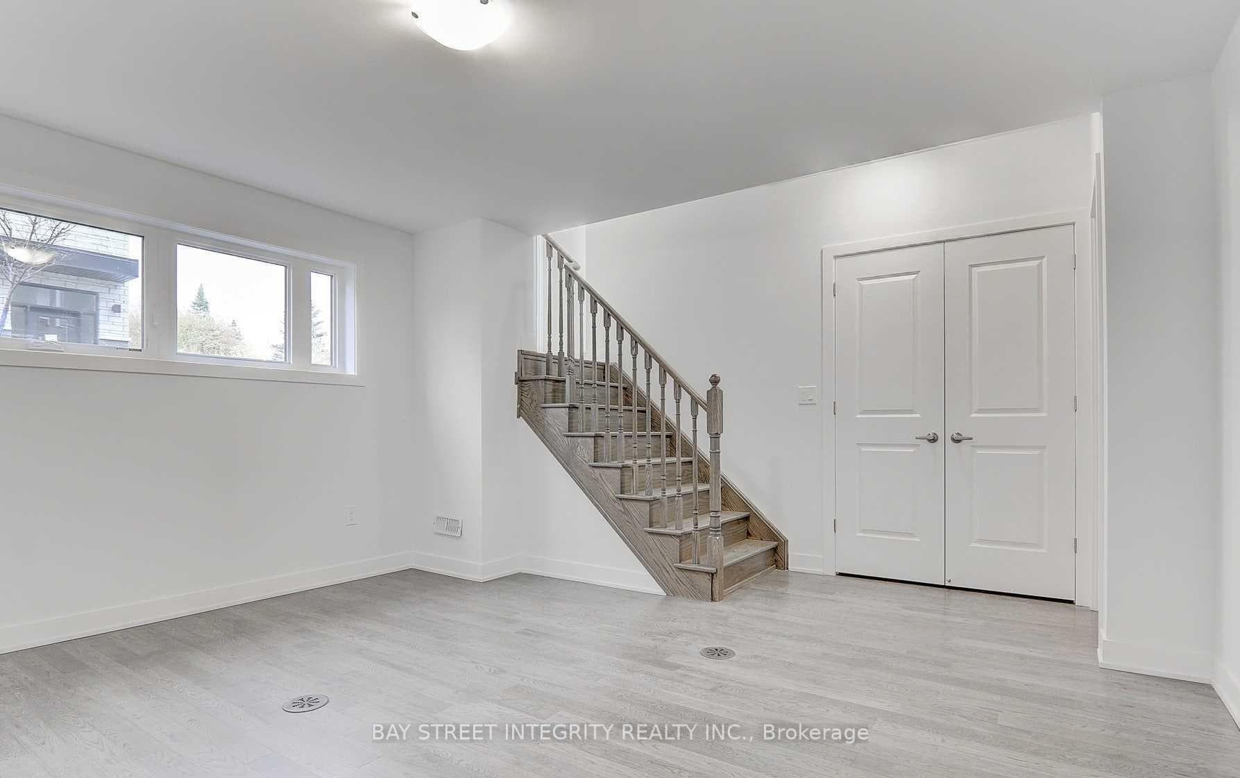 11 Howick Lane photo 5