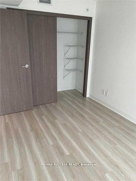 17 Bathurst Street Unit 2905 photo 8