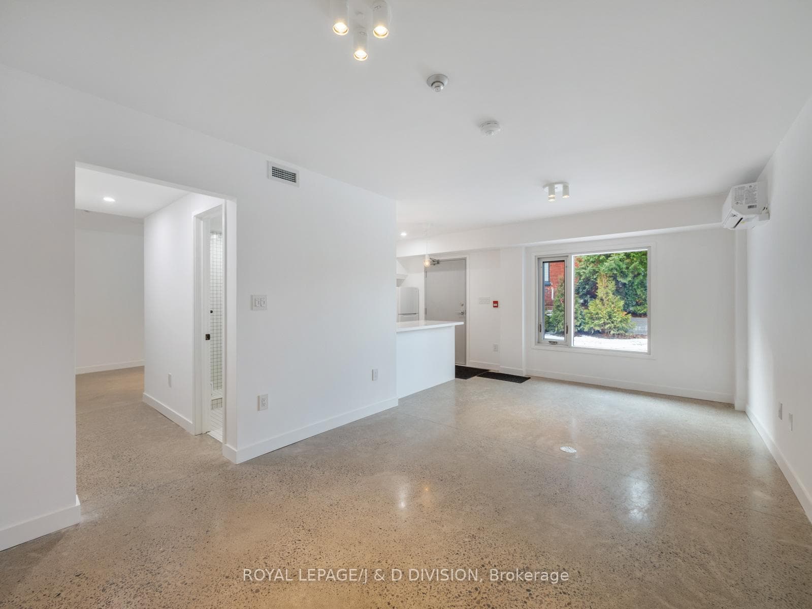 Open Concept Living / Dining room