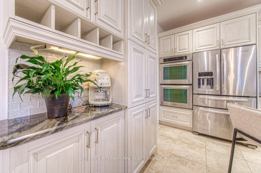196 Townsend Drive photo 22
