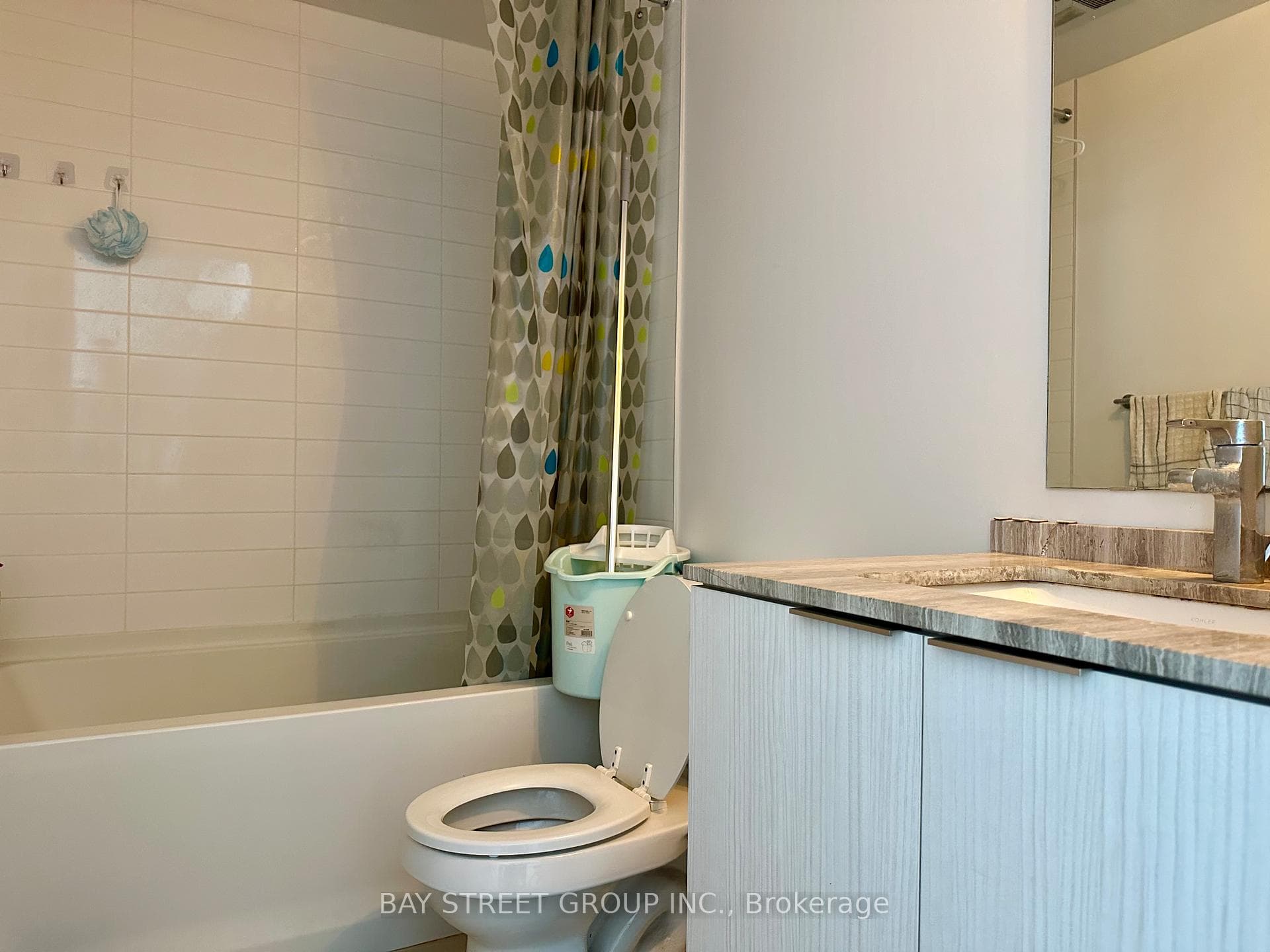 11 Wellesley Street Unit 4113 photo 10