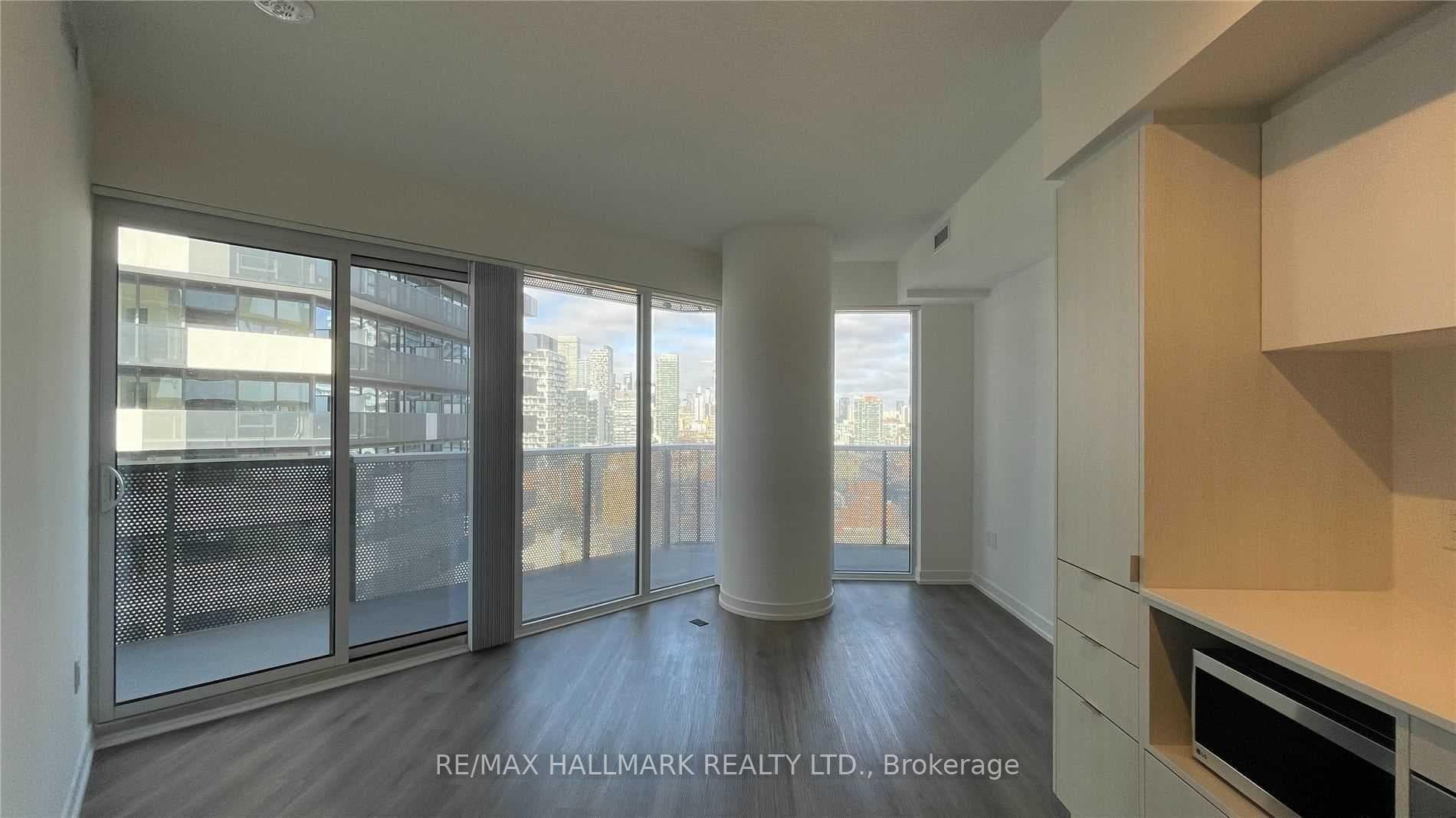 138 Downes Street Unit 2116 photo 8
