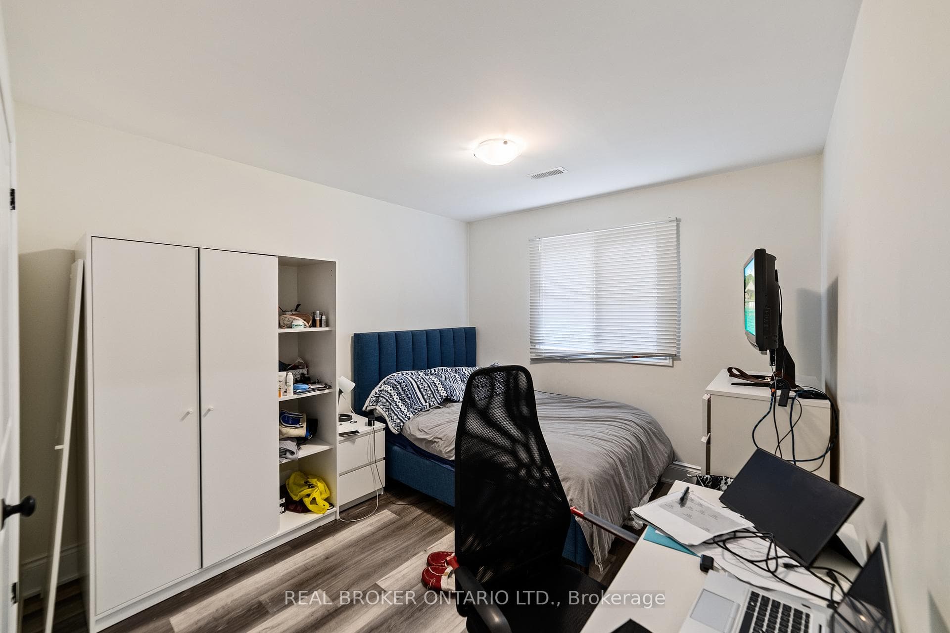 220 Caroline Street photo 7