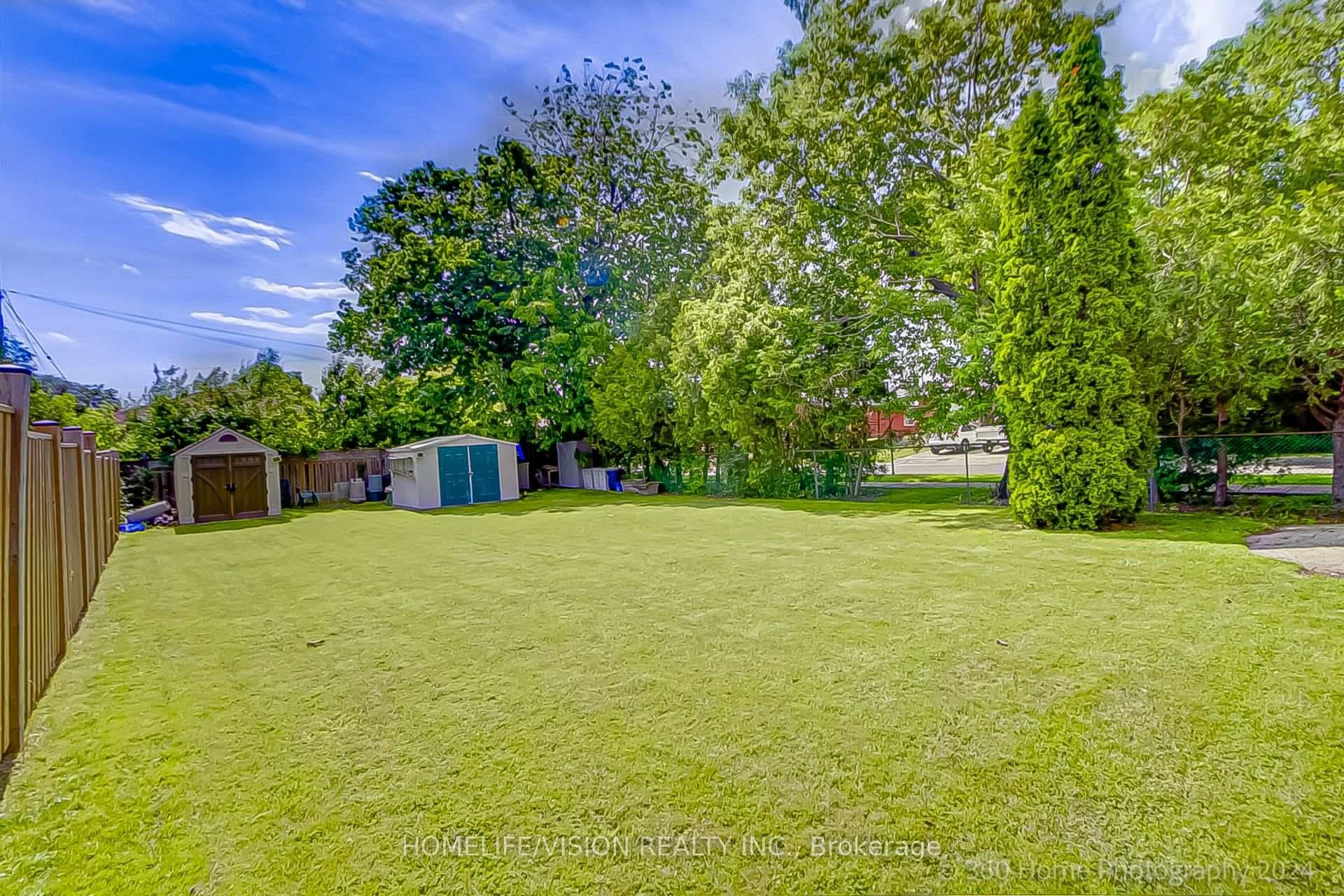 64 Rosemount Drive photo 26