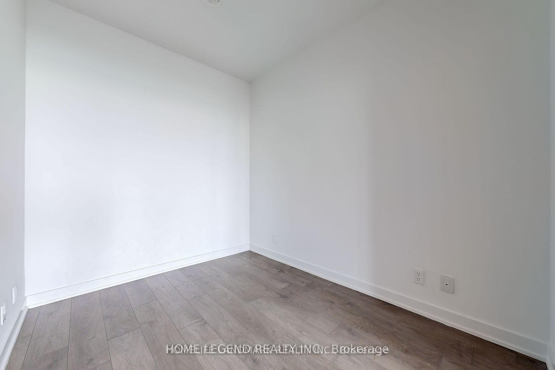 108 Peter Street Unit 2701 photo 13