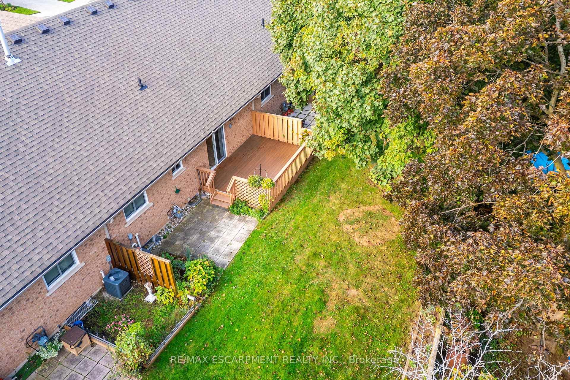 10 Wentworth Drive Unit 35 photo 38