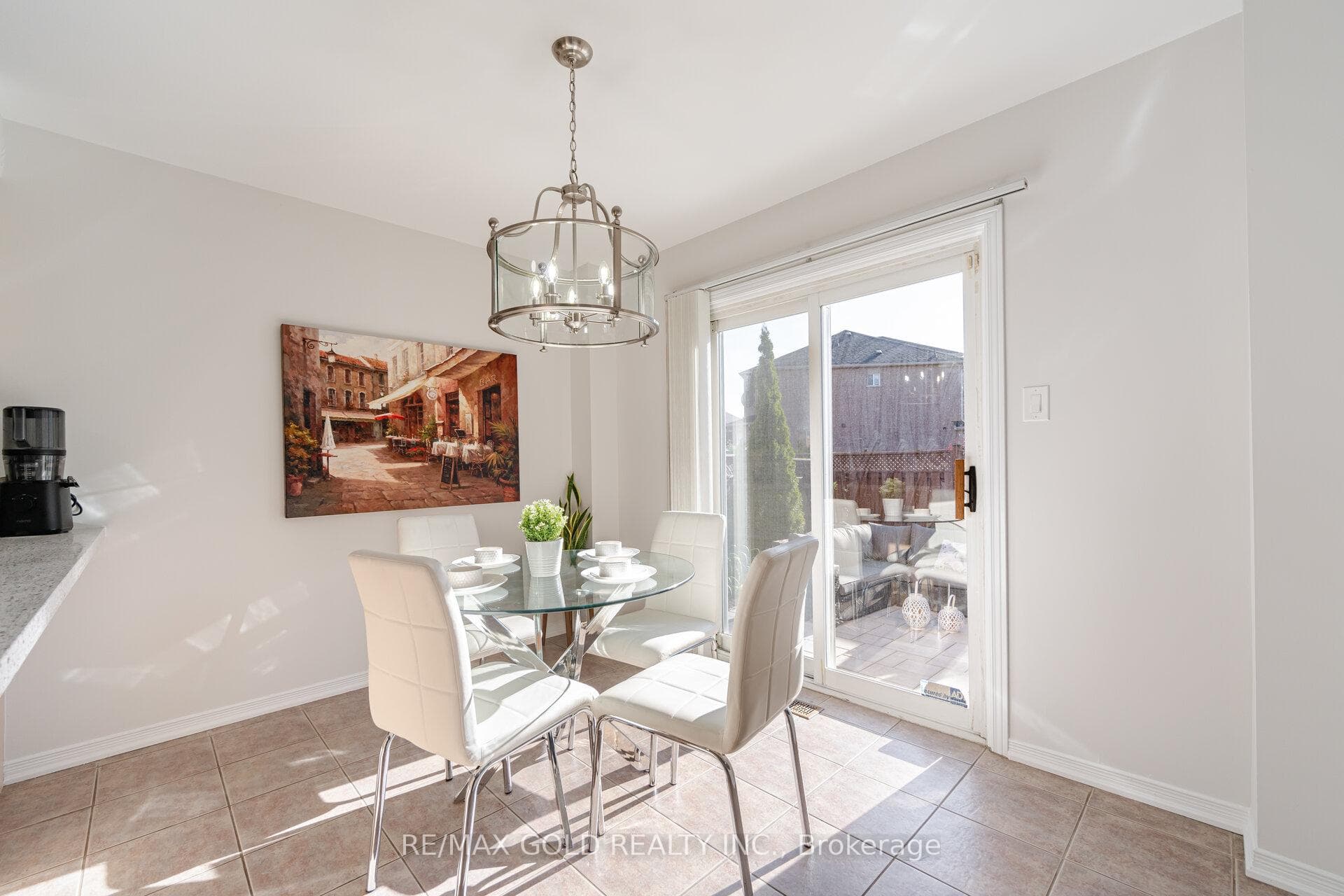 Bright Breakfast area